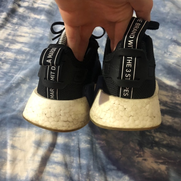 Adidas nmd r2 shoes - Picture 4 of 6